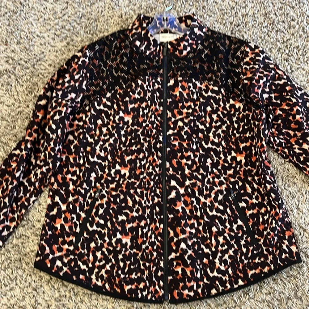 ZENERGY Neema Vivid‎ Animal Jacket Size L NWT By Chico’s